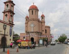 Comercios al borde de la quiebra por obra en El Saucito