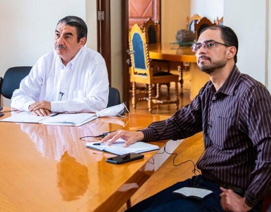 Doctor Zermeño acusado de nepotismo y regalar puestos directivos a ineptos