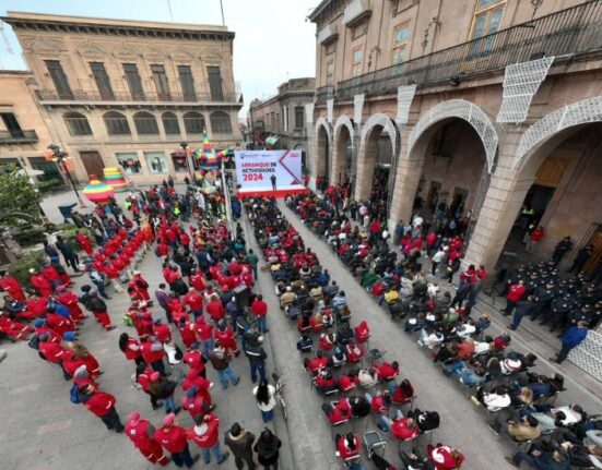 Galindo obliga a empleados a sumarse a su anuncio de reelección