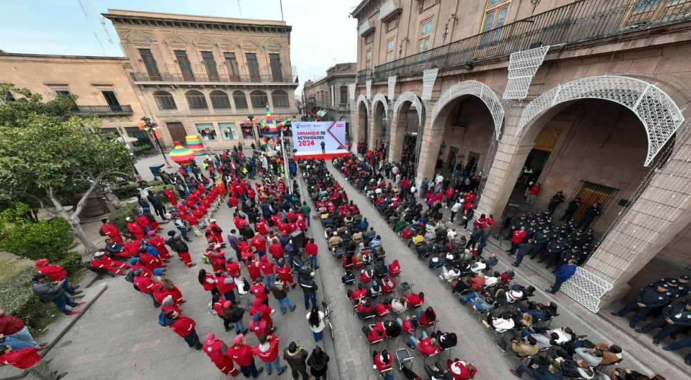 Galindo obliga a empleados a sumarse a su anuncio de reelección